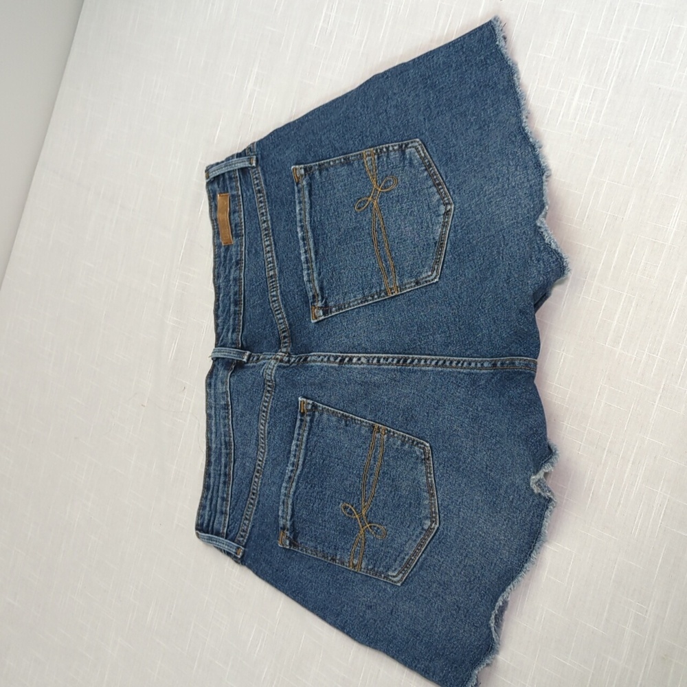 Denizen Levi's high-rise shorts, jean denim cut offs, women's size 10 / 30 - Picture 11 of 15